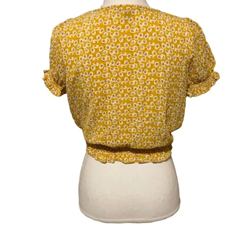 One Clothing Floral Crop Top